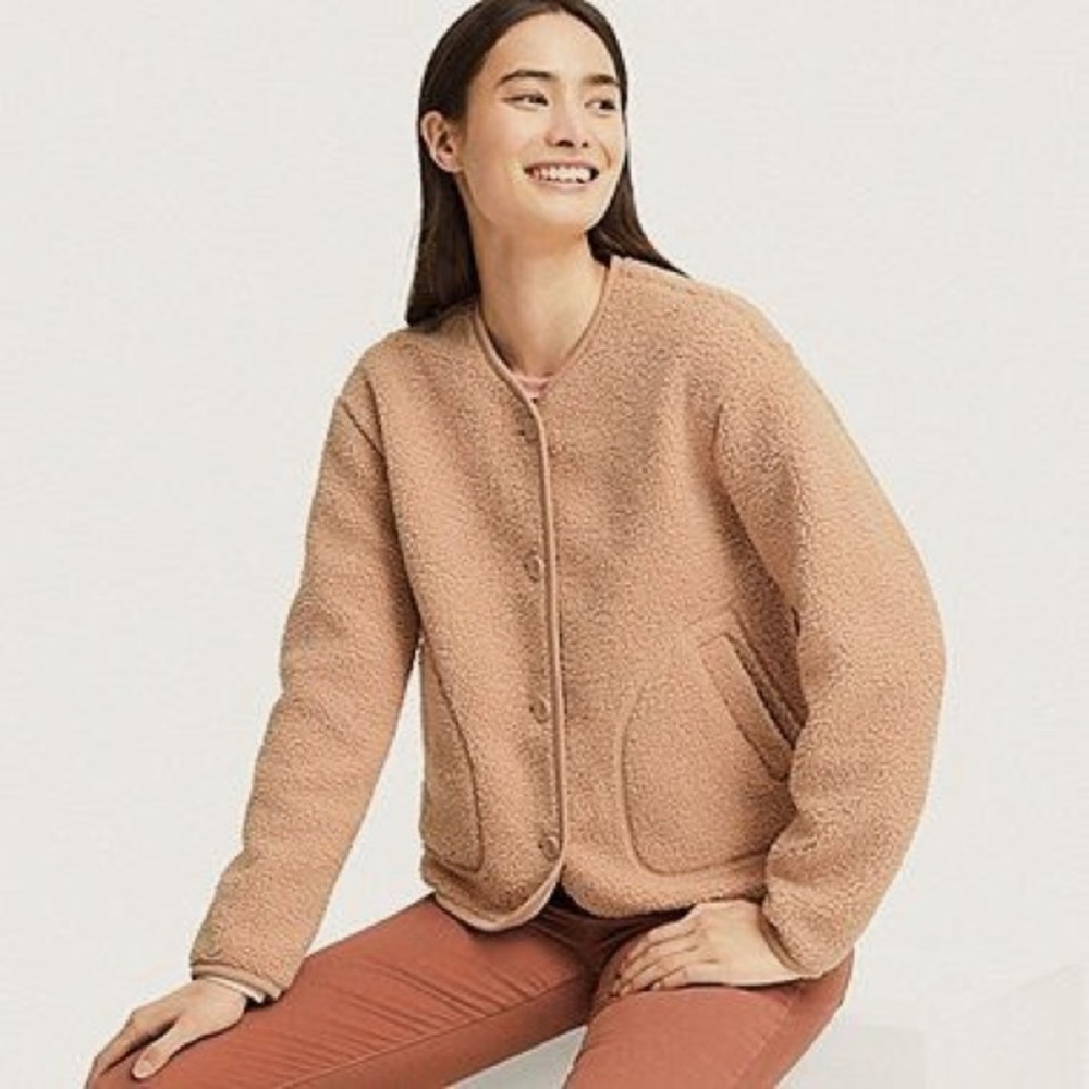 Uniqlo Cropped Teddy Fleece